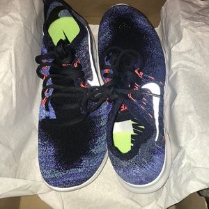 Nike Free RN Flyknit